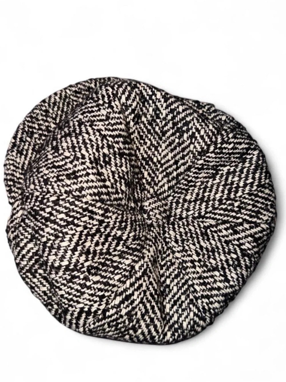 Black & White Knit Baker Boy Cap - Women